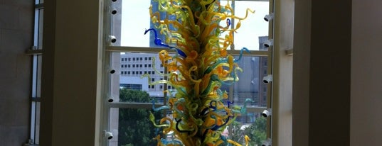 Dale Chihuly Exhibit is one of Orte, die Pete gefallen.