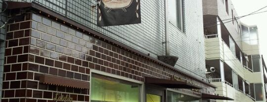 ラトリエ ドゥ プレジール is one of Delicious bakeries in Tokyo / 東京の美味しいパン屋.