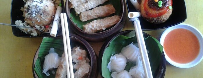 Dim Sum Kampoeng is one of Top 20 dinner spots in Bogor, Indonesia.