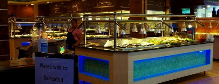 Hibachi Sushi Supreme Buffet is one of Orte, die Oxana gefallen.