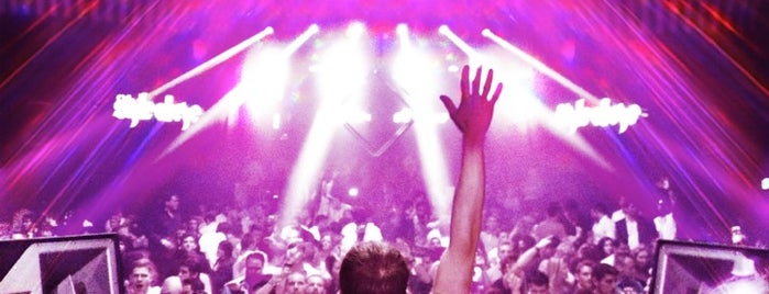 Mansion Nightclub is one of 101 places to see in Miami before you die.