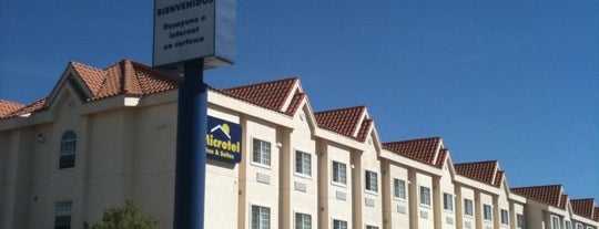 Microtel Inn & Suites is one of สถานที่ที่ Luis ถูกใจ.