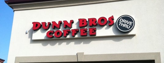 Dunn Bros Coffee is one of สถานที่ที่ Staci ถูกใจ.