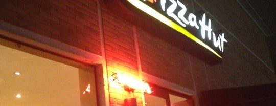 Pizza Hut is one of สถานที่ที่ Ricardo ถูกใจ.