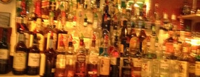 Burke's Pub is one of Bars of Benson.