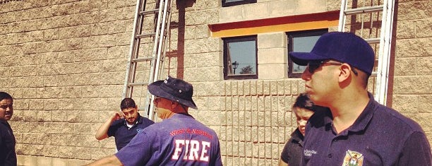 Bomberos de Hermosillo Est.3 is one of Workplace.