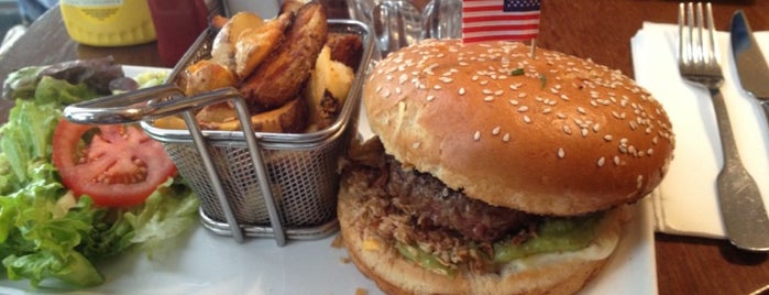 Charly Bun's is one of Burgers in Paris.
