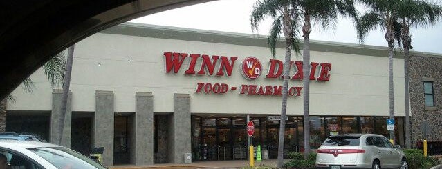 Winn-Dixie is one of Lugares favoritos de Gregor.