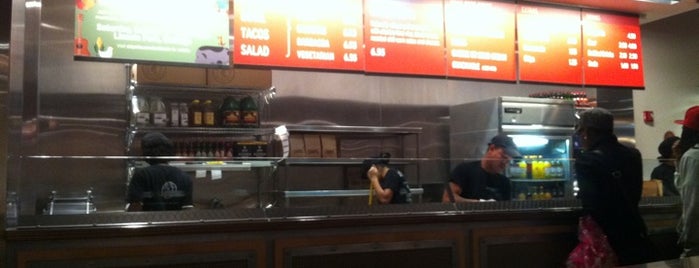 Chipotle Mexican Grill is one of Grabbing Lunch on the Go in Chicago's Loop.