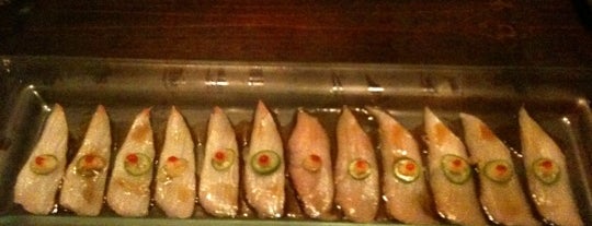 Naked Fish's Sushi & Grill is one of Favorite Food Vegas.