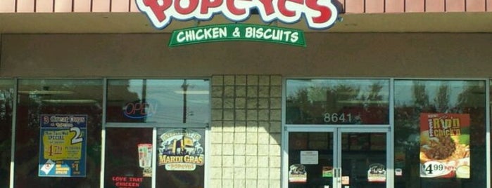 Popeyes is one of Lugares favoritos de Byron.