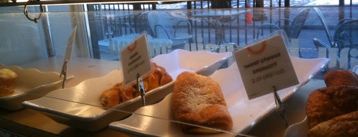 Au Bon Pain is one of Food lovers guide to Circle City's Sandwich Joints.