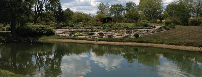 Cox Arboretum MetroPark is one of Favorite Outdoor Parks.