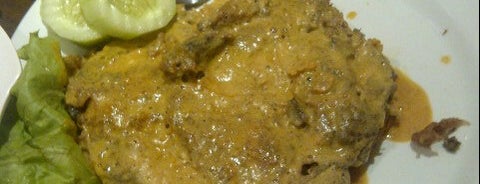 Ayam Tulang Lunak Malioboro is one of Surabaya Culinary.