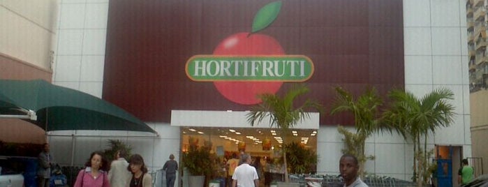 Hortifruti is one of Lugares favoritos de Vanessa.