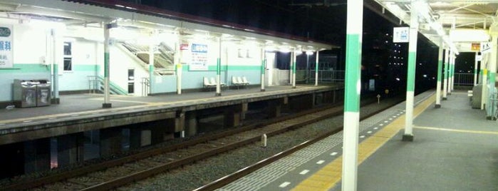 Befu Station is one of 山陽電鉄本線.