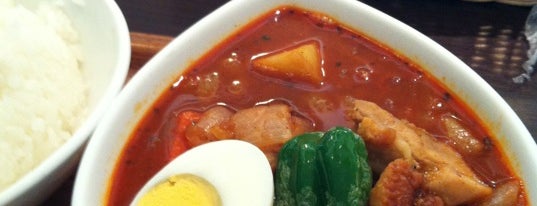 鴻 is one of Favorite curries in Tokyo.
