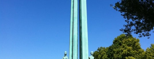 Monument aux Cinquante Otages is one of Nantes.