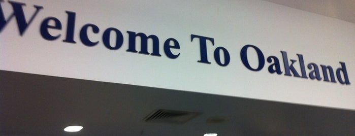 San Francisco Bay Oakland International Airport (OAK) is one of Where to Use Paperless Boarding Passes.