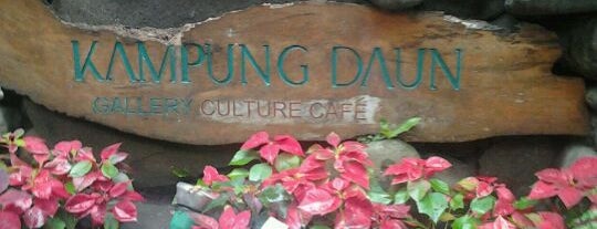 Kampung Daun Culture Gallery & Cafe is one of Bandung Adventure.