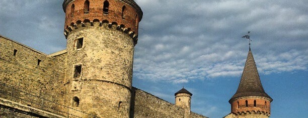 Kamianets-Podilskyi Castle is one of World Castle List.