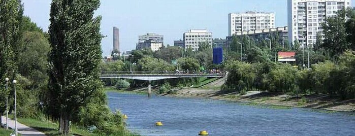 Rusanivska Embankment is one of Україна / Ukraine.