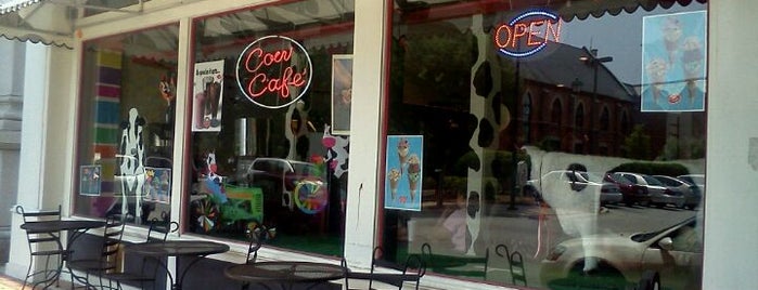 Cow Cafe is one of Lugares favoritos de Emma.