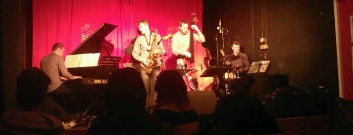 Matt & Phreds Jazz Club is one of Manchester.