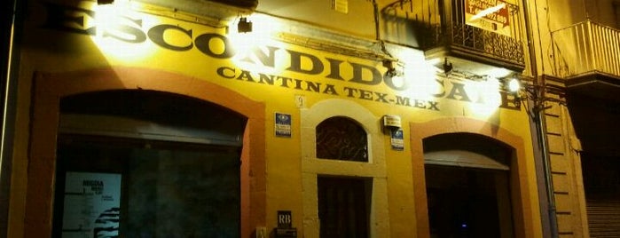 Escondido Cafè is one of Food & Fun - Girona.