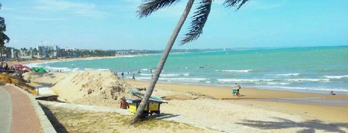 Praia de Jatiúca is one of Praias de Alagoas.