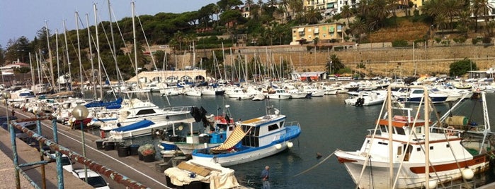Porto Turistico is one of Bordighera Top Spots.