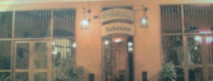 El Bolivariano is one of Lugares favoritos de Carla.