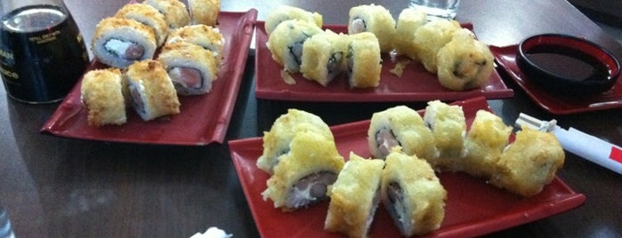 Sushi Fast is one of Locais curtidos por Cata.