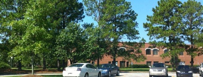 Fayetteville Technical Community College is one of สถานที่ที่ Ya'akov ถูกใจ.