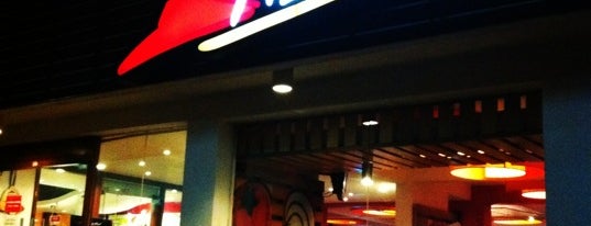 Pizza Hut is one of Fave Hang Outs In Colombo.