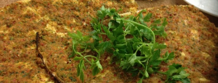 Çıtır Lahmacun is one of Mustafaさんの保存済みスポット.