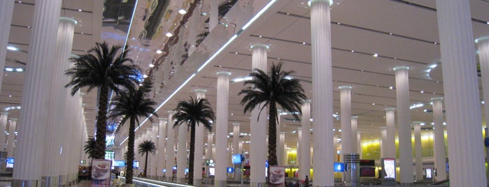 Dubai International Airport (DXB) is one of I visited the airport.