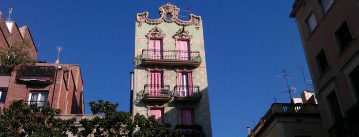 Plaça del Sol is one of Landmarks / Los clásicos en Barcelona.