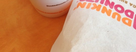 Dunkin' is one of Lugares favoritos de Quintain.