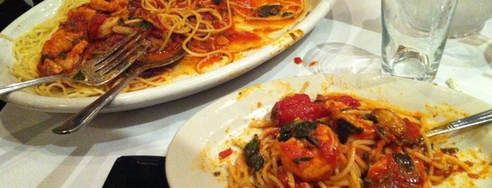 Carmine’s Italian Restaurant is one of The 15 Best Places for Spaghetti in New York City.