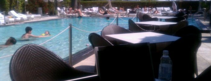 The Sagamore Hotel Pool is one of Miami.