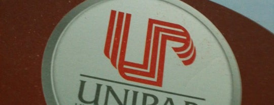 UNIPAR - Universidade Paranaense is one of สถานที่ที่บันทึกไว้ของ Catarina.