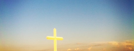 Largest Cross In The Western Hemisphere is one of Chicago & Road 66 - To Do.