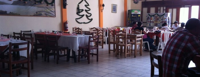 Restaurant Huancabamba is one of Tempat yang Disukai Percy.
