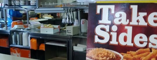 Popeyes Louisiana Kitchen is one of Stan’s Liked Places.