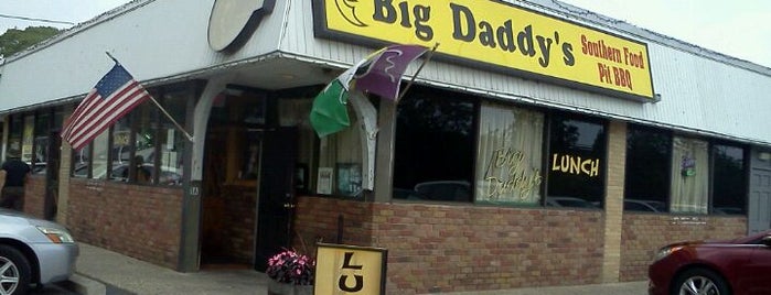 Big Daddy's is one of สถานที่ที่ Tim ถูกใจ.