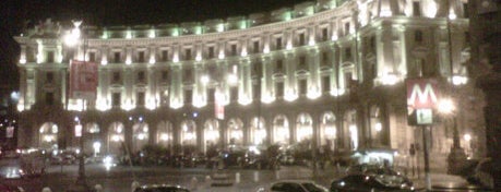 Piazza della Repubblica is one of Rome Essentials.