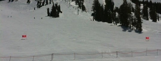 Main Lodge Sundeck is one of Ski.