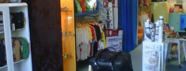 Trippin' Store is one of Tiendas con productos Monoblock (cuadernos, etc.).