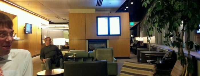 Alaska Airlines Board Room is one of Krzysztofさんのお気に入りスポット.